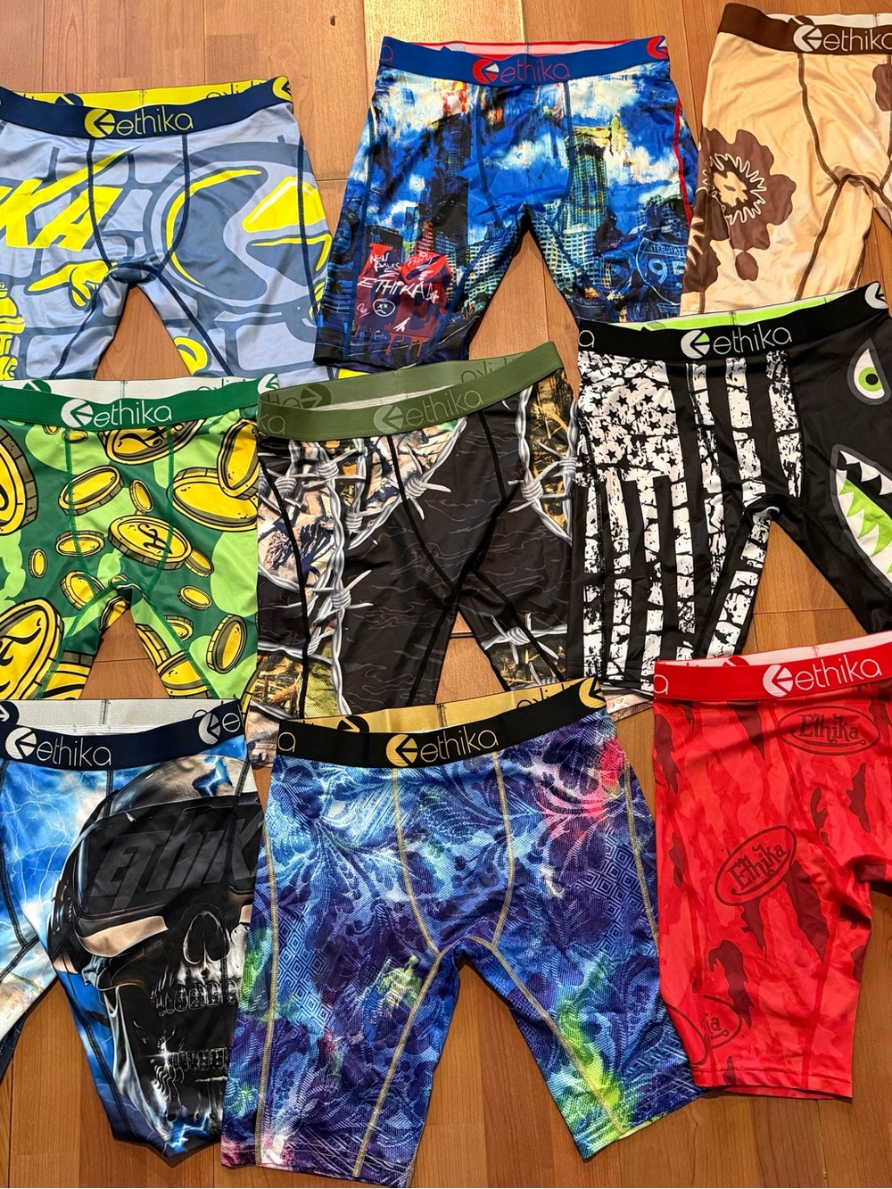 Men’s boxer briefs size medium! 9 pairs, screenprint samples, never used NWOT